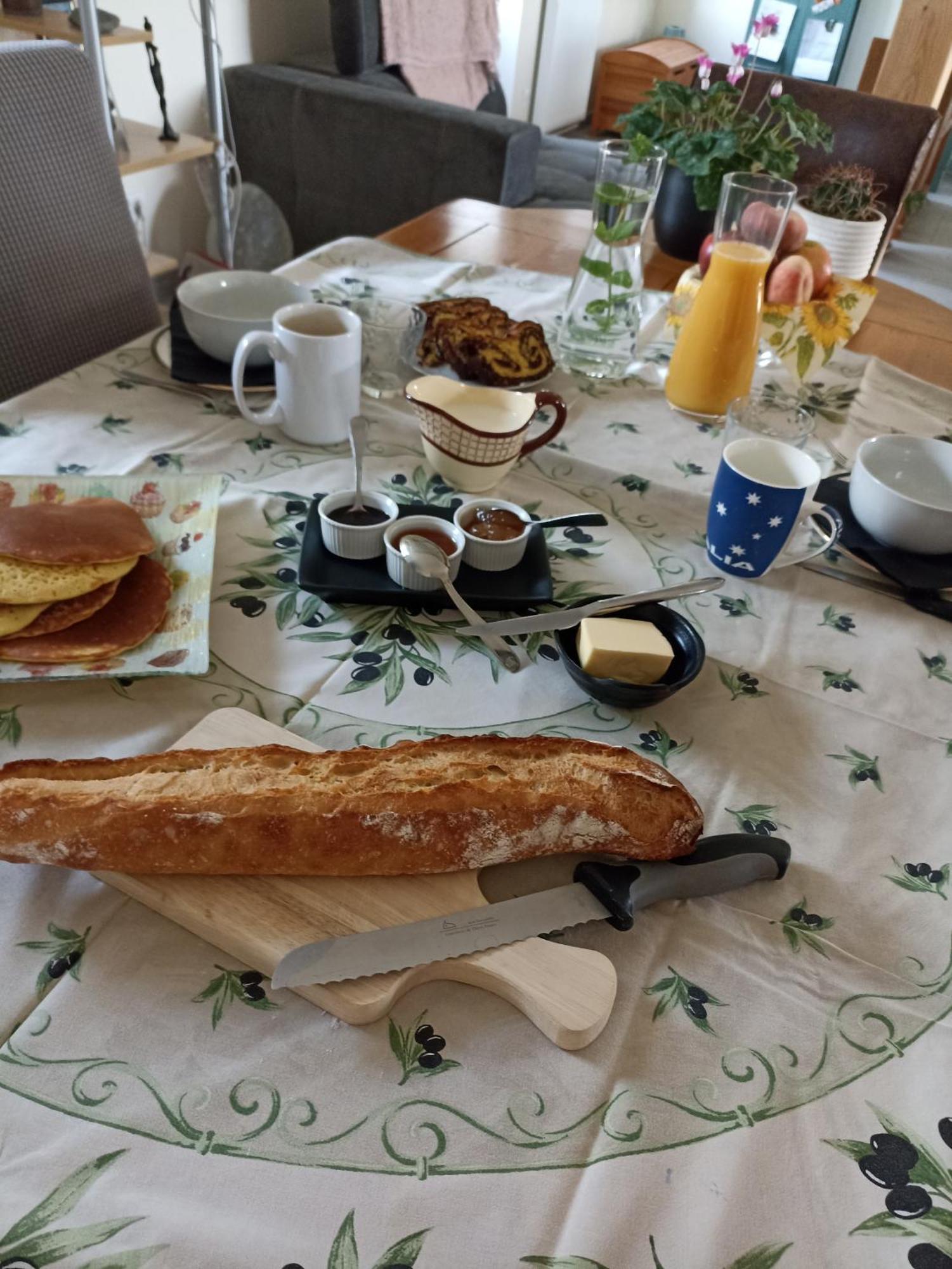 La Bruyere - B & B - Tréban Εξωτερικό φωτογραφία